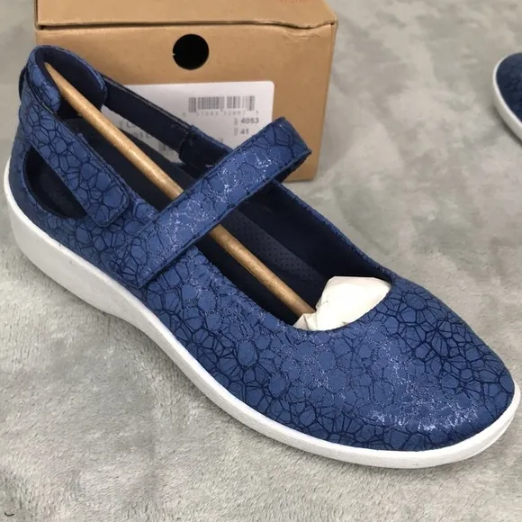 Arcopedico Bluye Liho L51 Lytech Mary Janes Size 11 to 11.5