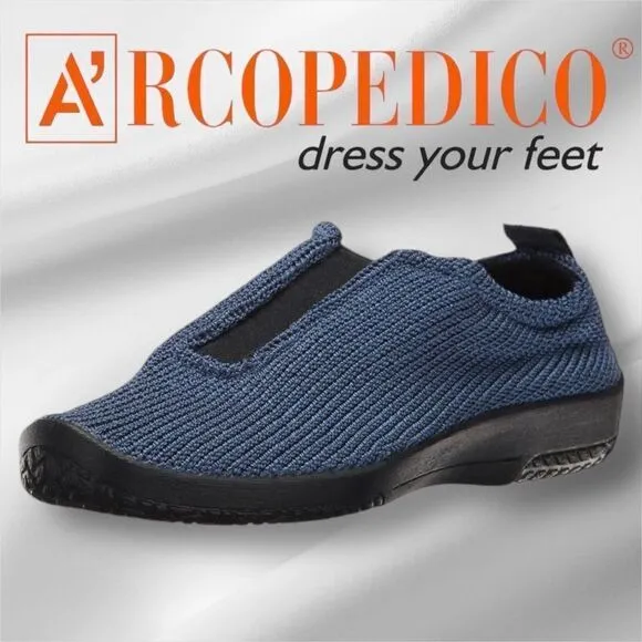ARCOPEDICO Women’s ES Knit Slip On Shoes in the Size 40/9-9.5 US Size in Denim