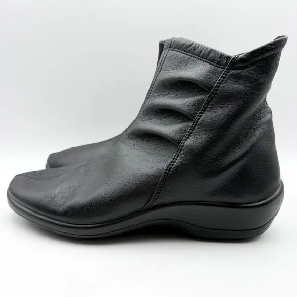 Arcopedico Womens L19 Ankle Boots EU 39 US 8-8.5 Black Water Resistant NIB