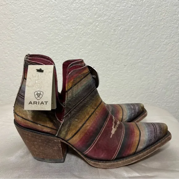Ariat Dixon Ankle Boots Blanket Dixon Western Leather Booties Size 8.5
