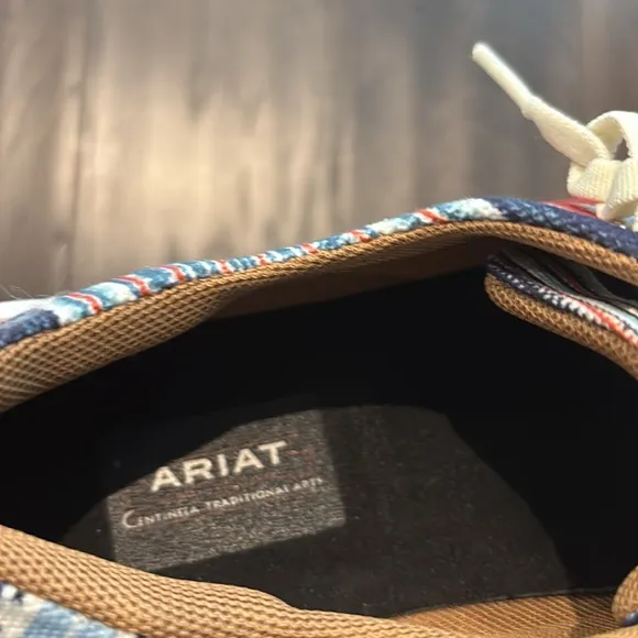 Ariat Hilo Chimayo Cristo Aztec print slip on, lightweight flex,moc toe,Western