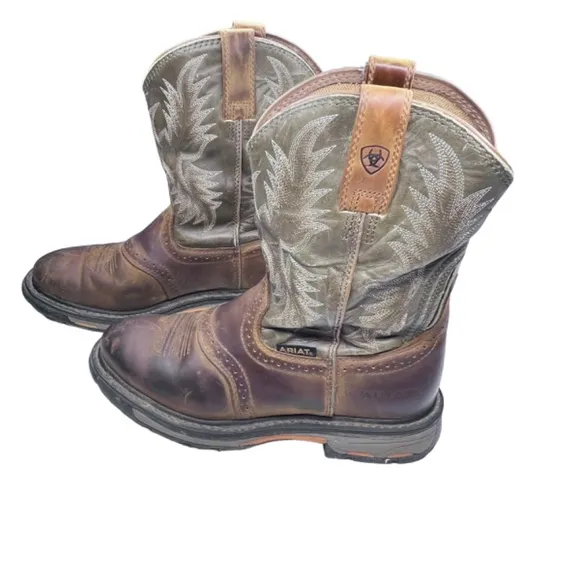 Ariat Western Style Workhog Pull on Boots