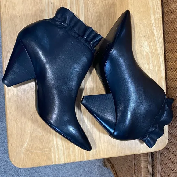 ASH 'Dafne' Ankle Bootie