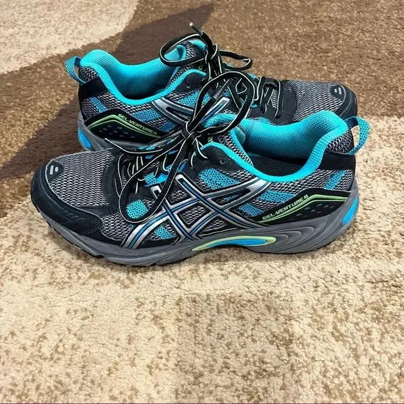 ASICS sneakers ( womens)