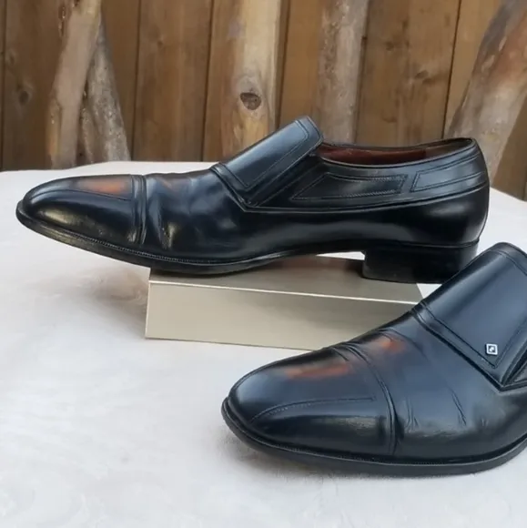 A.Testoni flagship Men's dress shoes  Size 10