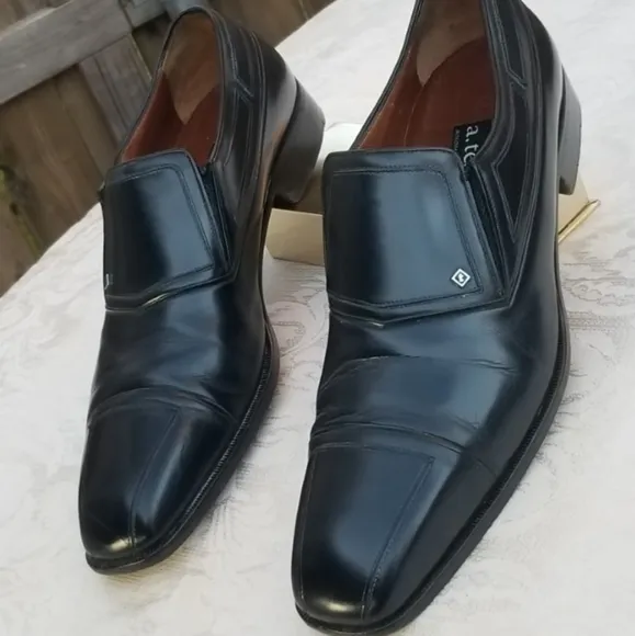 A.Testoni flagship Men's dress shoes  Size 10