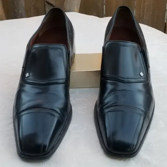 A.Testoni flagship Men's dress shoes  Size 10