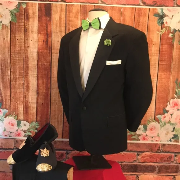 Bill blass Tuxedo Coat