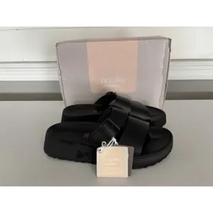 BIRKENSTOCK Almina Papillio Platform Sandals Black Leather EU 42 US 11, Narrow F