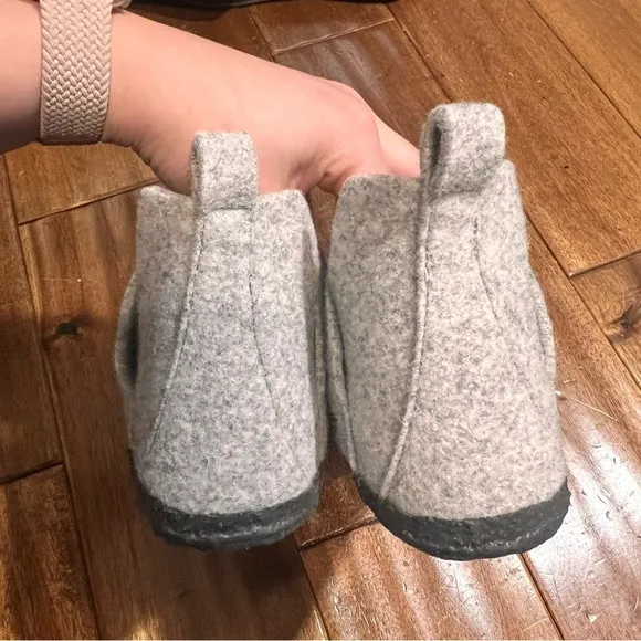 Birkenstock andermatt shearling girls size 34 and 33