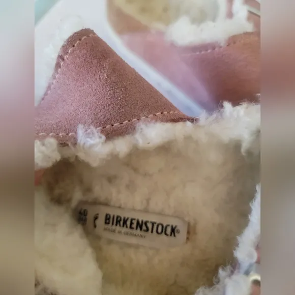 BIRKENSTOCKS ARIZONA SHEARLING SLIPPERS SANDALS (sz US 9‎ or Euro 40)