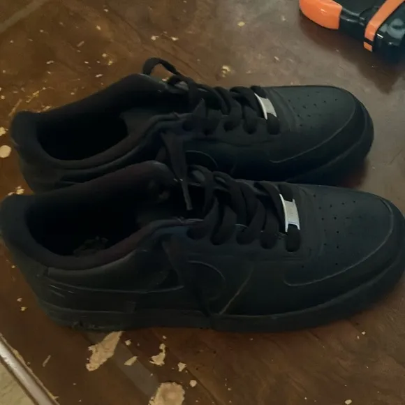 Black Sneakers