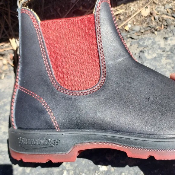 Blundstone Black and Red Ankle Boots NEW