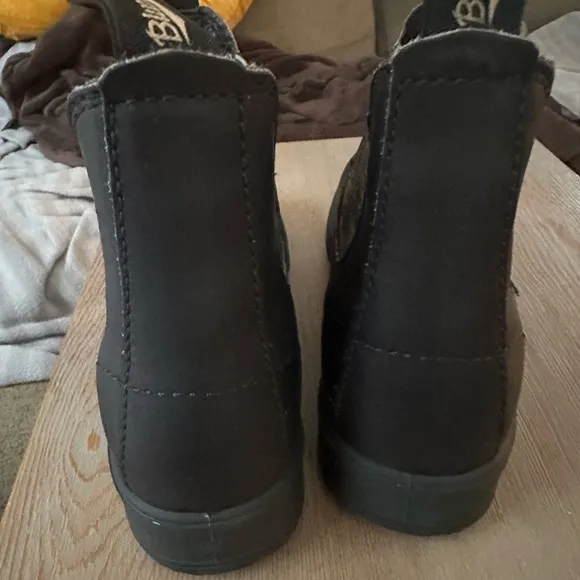Blundstone Black Ankle Boots Chelsea Style artistic elastic panel