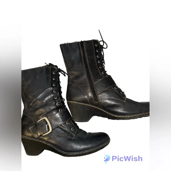 B.O.C. Born Leather Boots Black