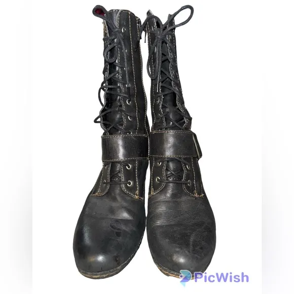 B.O.C. Born Leather Boots Black