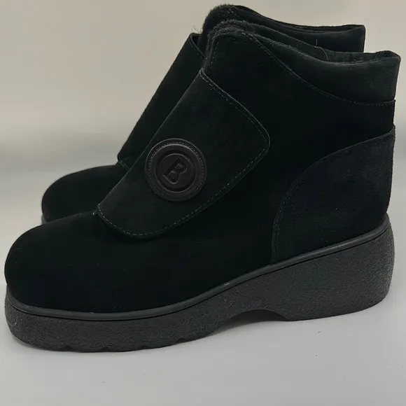 Bogner Sz 9 Black Suede Winter Boots with Platform Sole