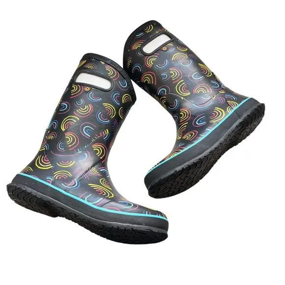 Bogs NEW Rainbow Big Girls Size 5 Rainboots