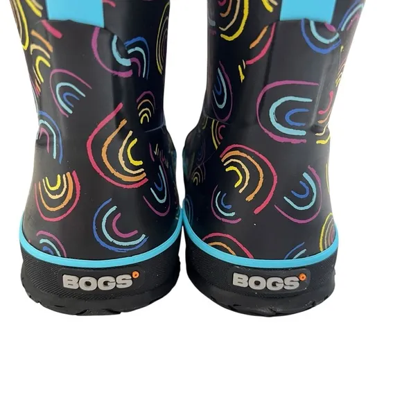 Bogs NEW Rainbow Big Girls Size 5 Rainboots
