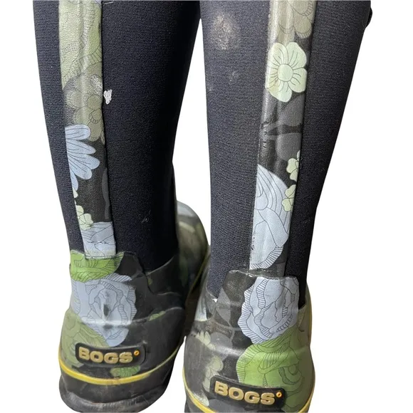 BOGS Women's Classic High 'Le Jardin' Rubber Floral/Black Winter Snow Boots 6