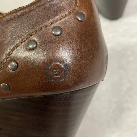 Born Boots Women's 7 Brown Leather Booties Tour Ankle Western Studded