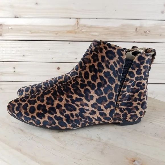 BORN REMO 6 US Leopard Print Ankle Boots Fabric Booties Slip-on/Pull-on NEW