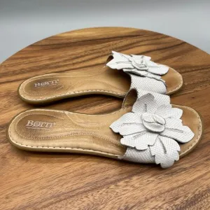 BORN Size 9 M Mia White Flower Leather Sandals CQB18