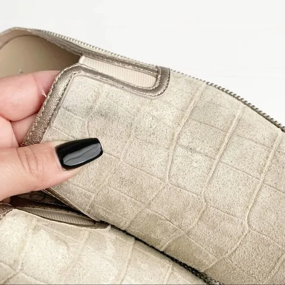 Botkier Women’s 9 Ivory Croc Embossed Slip On Sneakers