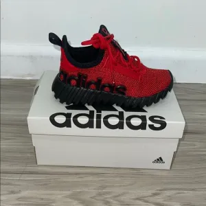 BOYS' ADIDAS LITTLE KID &amp; BIG KID KAPTIR 3.0 RUNNING SHOESKids Red Sneakers