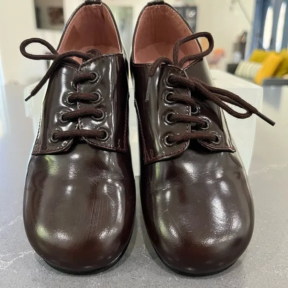 Boys dress shoes, made in Spain!