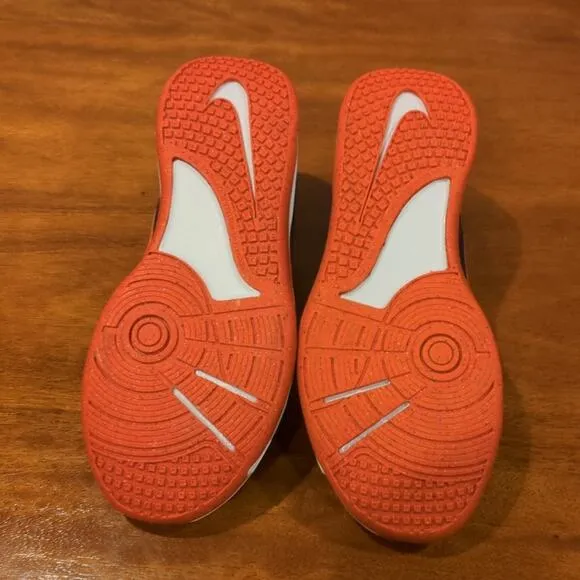 Boys Nike Omni Multi-Court sneakers Shoes size 6Y