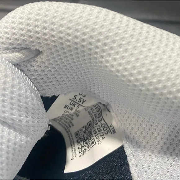 Boys Nike Sneakers