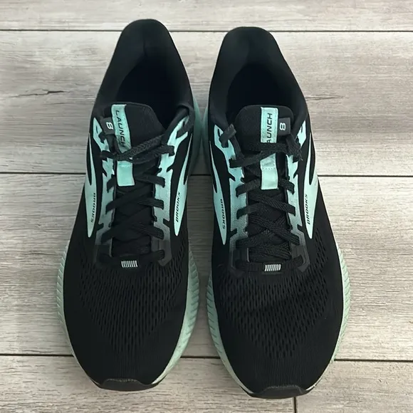 Brooks Launch women's black running shoes sneakers size 9.5