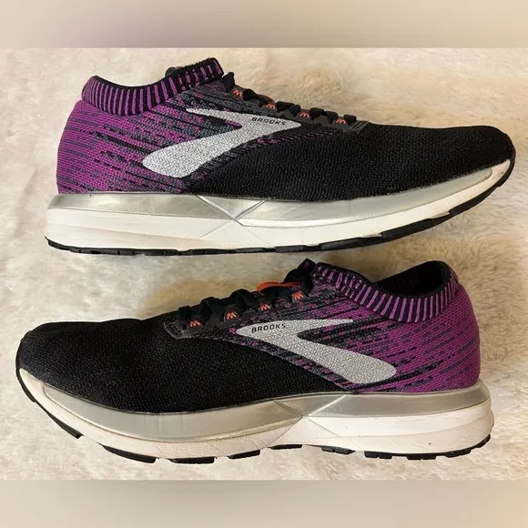Brooks Women’s Ricochet Running Shoe Black/Purple/Coral Size 8.5