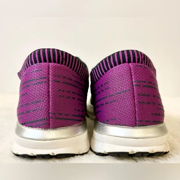 Brooks Women’s Ricochet Running Shoe Black/Purple/Coral Size 8.5