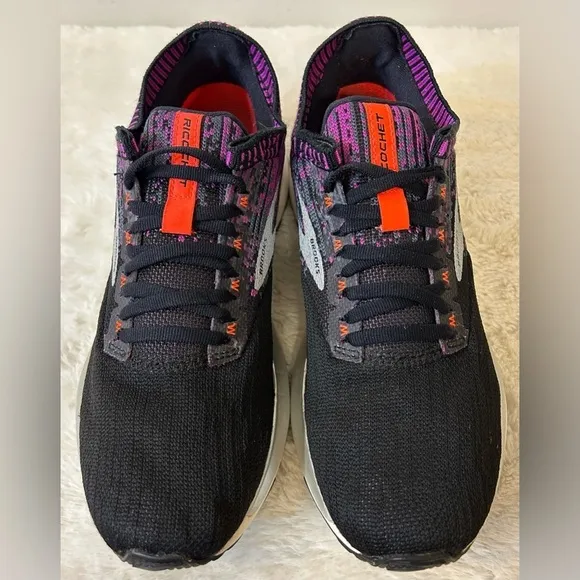 Brooks Women’s Ricochet Running Shoe Black/Purple/Coral Size 8.5