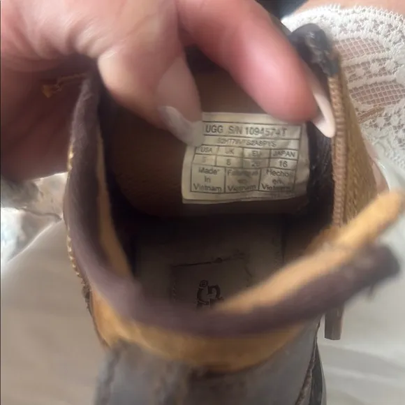 Brown Leather Kid’s Boots waterproof