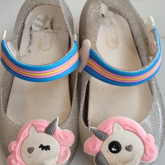Bundle Og Girl's Summer Shoes Including Mini Melissa &amp; Saucony, Size 8