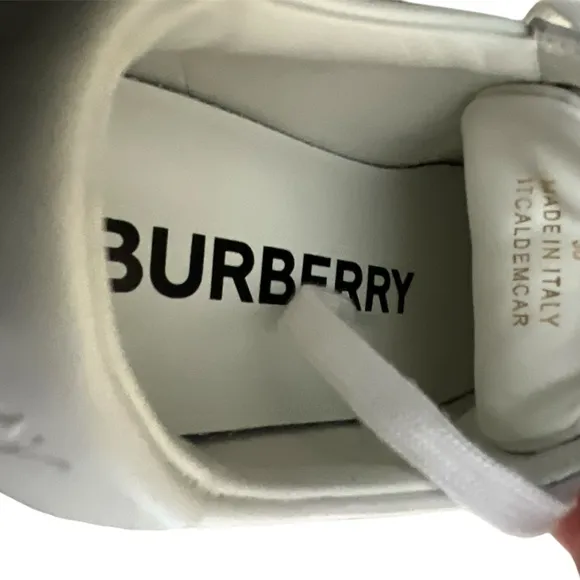 BurberryWomen's Rangleton Low Top Sneakers