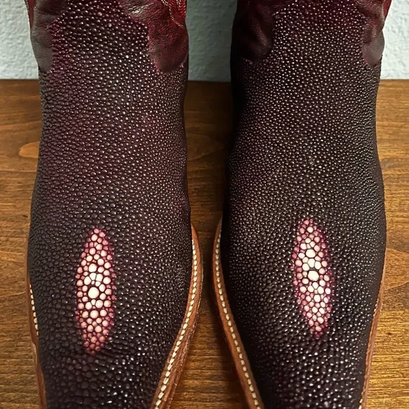 Burgundy Genuine Stingray Cowboy Boots El General