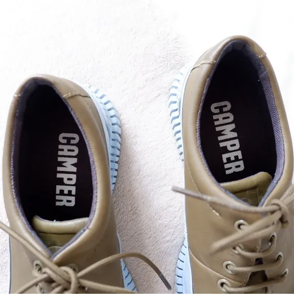 CAMPER Pix in Blue Green
