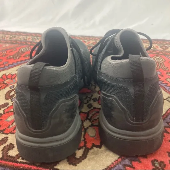 Carhartt Laced Safety Shoes Size 10.5 Qualifies Construction