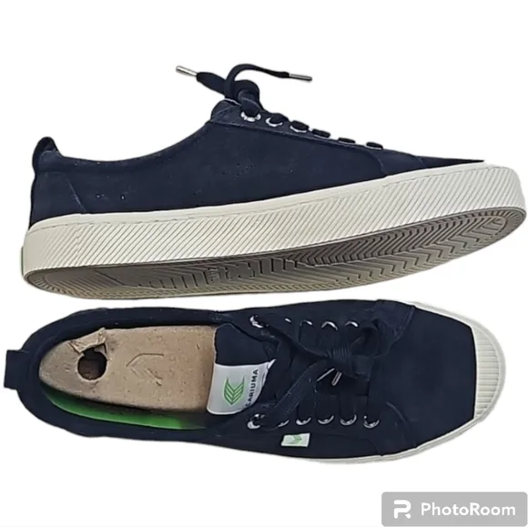 Cariuma shoes sneakers dark blue 100% leather suede blue sz 9