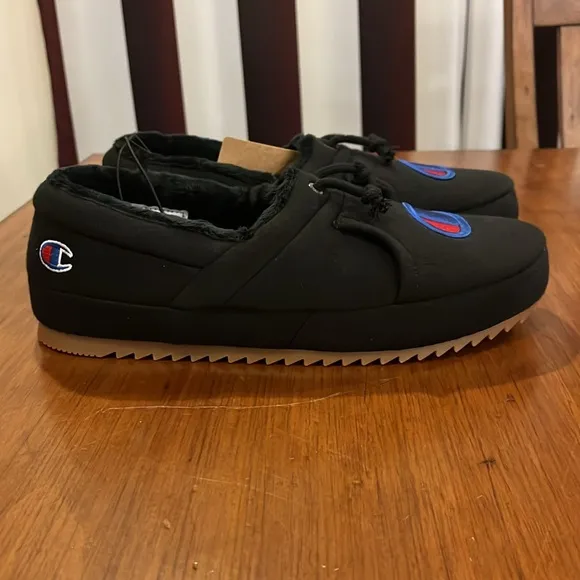 Champion University “Hoodie” Slip on Shoes Slippers new black Men’s Size 13