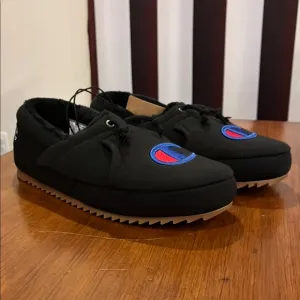 Champion University “Hoodie” Slip on Shoes Slippers new black Men’s Size 13