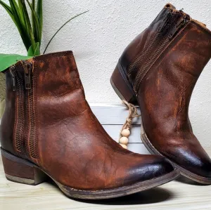 Circle G Burnished Brown Leather Double Zipper Women’s Booties Boots Size 7.5