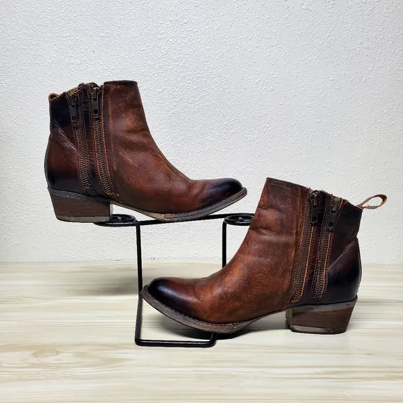 Circle G Burnished Brown Leather Double Zipper Women’s Booties Boots Size 7.5