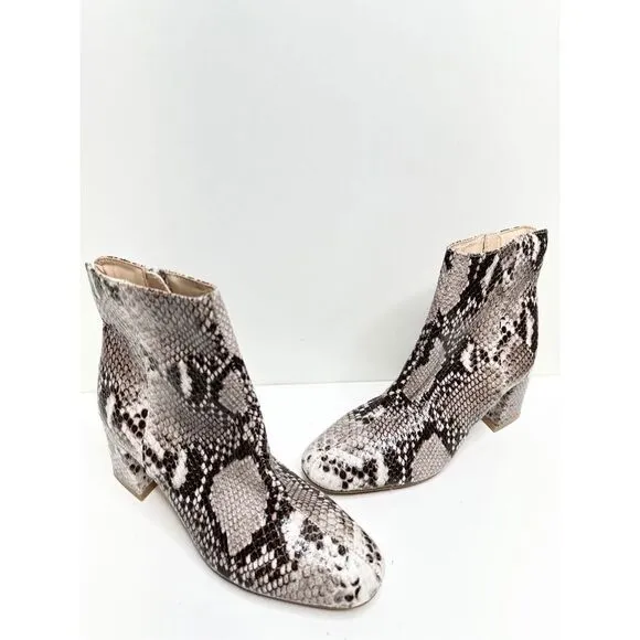 CL by Chinese Laundry Boots Womens Size 6 Daria Snakeskin Embossed Booties NEW