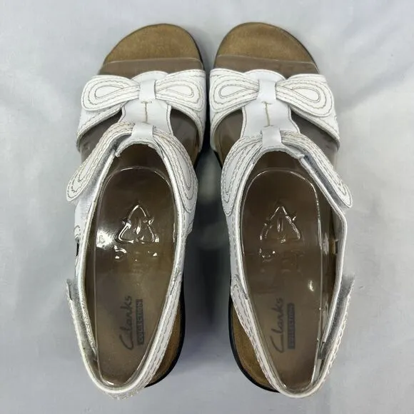 Clarks Bendables Womens Lexi Walnut Q White Sandals Summers Comfy Walk Shoes 7M
