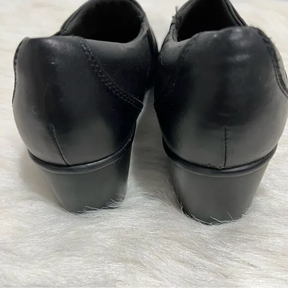Clarks Emslie Warbler Black Leather Slip On Heeled Shoe -- 9.5M